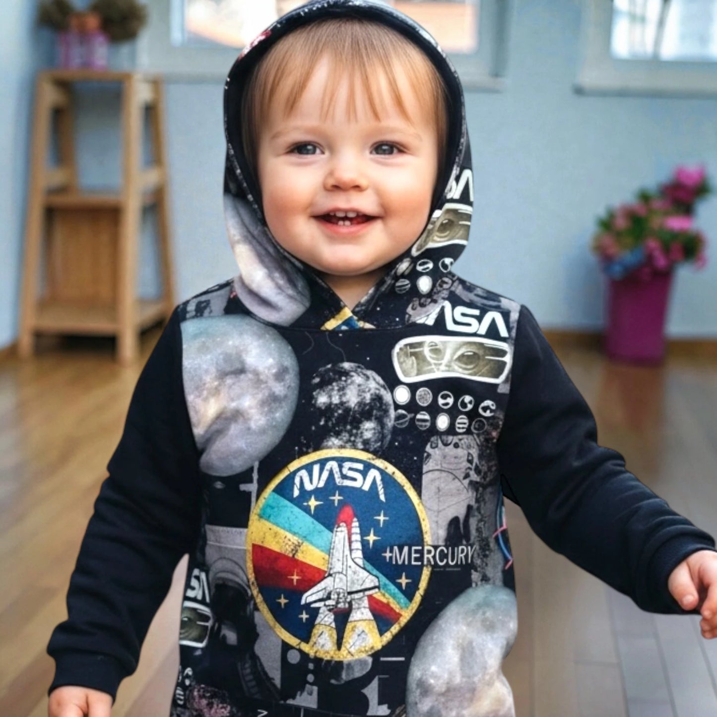 "Galaktikus Kalandor" NASA Kapucnis Pulóver